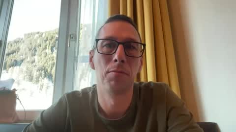 Snapshot of alexhunter4u chatting on 12-27-24, 12:56 alexhunter4u online show from 12-27-24, 12:56