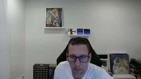 Snapshot of alexhunter4u chatting on 01-01-25, 10:56 alexhunter4u online show from 01-01-25, 10:56