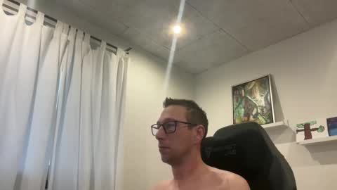 Snapshot of alexhunter4u chatting on 01-14-25, 08:20 alexhunter4u online show from 01-14-25, 08:20