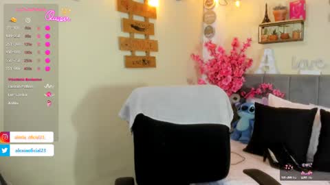 Snapshot of alexia_fit23 chatting on 06-21-26, 11:24 Alexia online show from 06-21-26, 11:24