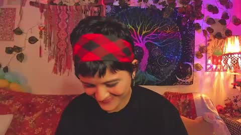 Snapshot of alexiafisher_ chatting on 05-27-26, 01:57 Alex online show from 05-27-26, 01:57