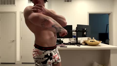 Snapshot of alexilottt chatting on 01-25-25, 12:17 Chesxbradyminajj online show from 01-25-25, 12:17