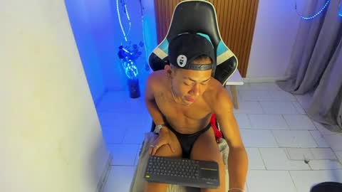 alexis_23cm online show from 05-01-26, 11:15