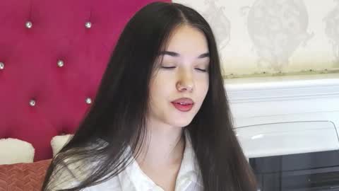 alexisdevine online show from 02-25-26, 05:39