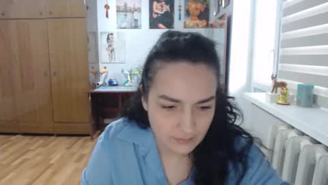 Snapshot of alexismillers chatting on 02-18-26, 12:45 AlexisMillers online show from 02-18-26, 12:45