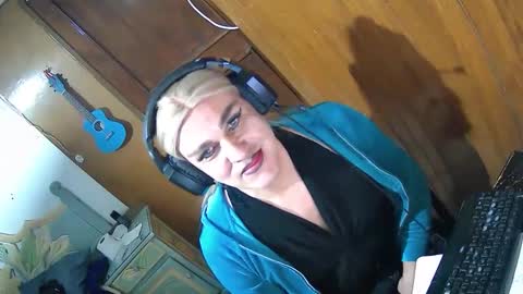 Snapshot of alexiss699 chatting on 12-03-24, 10:39 alexiss699 online show from 12-03-24, 10:39