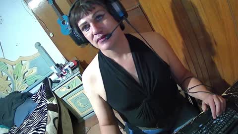 Snapshot of alexiss699 chatting on 12-22-24, 02:49 alexiss699 online show from 12-22-24, 02:49