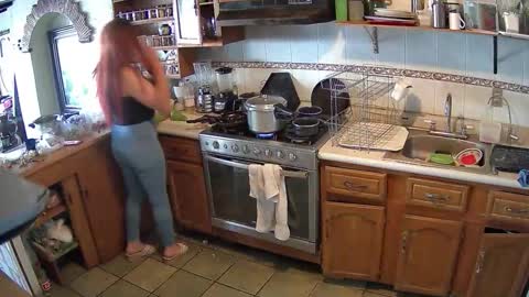 Snapshot of alexiss699 chatting on 01-24-25, 11:02 alexiss699 online show from 01-24-25, 11:02