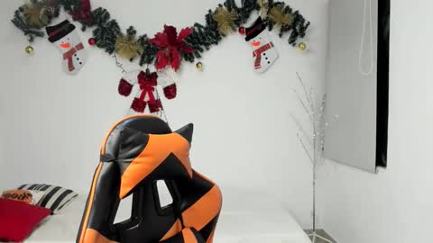 Snapshot of alexj_black chatting on 02-05-26, 11:04 ALEXJ BLACK online show from 02-05-26, 11:04