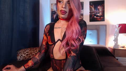 Snapshot of alexjhonsson chatting on 12-22-24, 12:05 Alexjhonsson online show from 12-22-24, 12:05