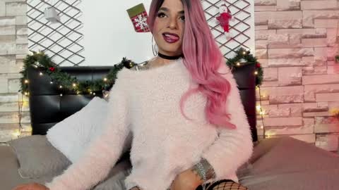 Snapshot of alexjhonsson chatting on 01-06-25, 12:57 Alexjhonsson online show from 01-06-25, 12:57