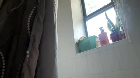 Snapshot of alexmalobx1 chatting on 01-26-25, 08:13 alexmalobx1 online show from 01-26-25, 08:13