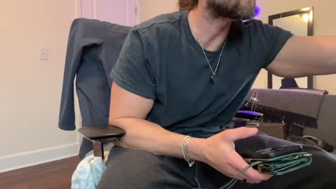 Alex Mann online show from 01-26-25, 01:25