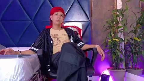 Alex Nova online show from 01-18-26, 04:38