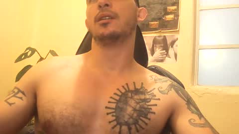 Snapshot of alexopenmind21 chatting on 06-23-26, 01:25 Alexxx online show from 06-23-26, 01:25