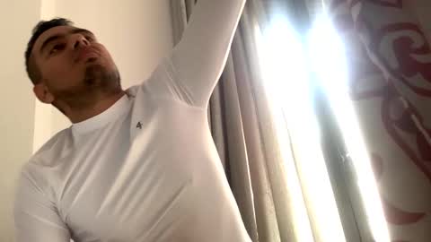 Snapshot of alexospina55 chatting on 11-23-25, 02:17 alexospina55 online show from 11-23-25, 02:17