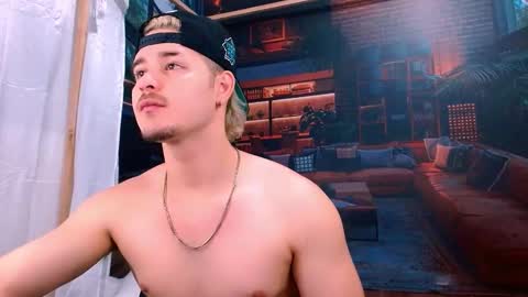 Alex online show from 11-01-25, 07:16