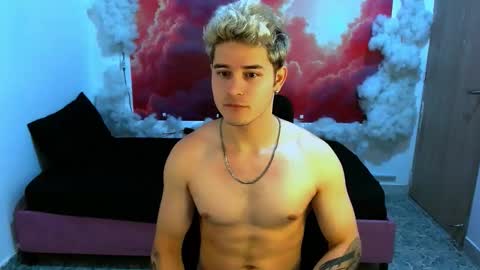 Alex online show from 12-04-25, 07:22