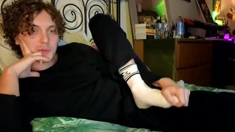 Snapshot of alexrhodesxxx chatting on 12-11-24, 03:15 Alex online show from 12-11-24, 03:15