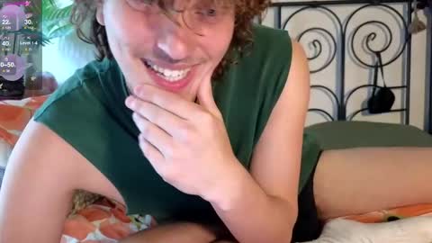 Snapshot of alexrhodesxxx chatting on 05-15-26, 12:12 Alex online show from 05-15-26, 12:12