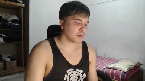 Snapshot of alexriversx chatting on 02-28-26, 05:25 Alexander online show from 02-28-26, 05:25