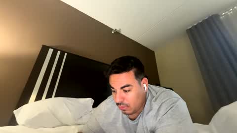 Snapshot of alexwild51 chatting on 03-01-25, 08:21 Alexander online show from 03-01-25, 08:21