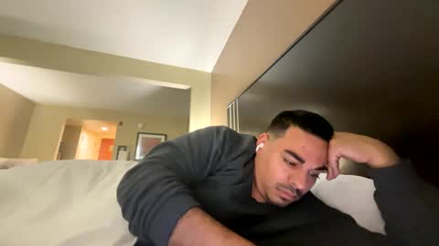 Snapshot of alexwild51 chatting on 03-02-25, 08:29 Alexander online show from 03-02-25, 08:29