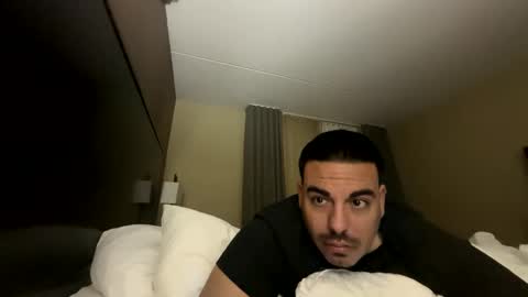 Snapshot of alexwild51 chatting on 03-04-25, 05:32 Alexander online show from 03-04-25, 05:32