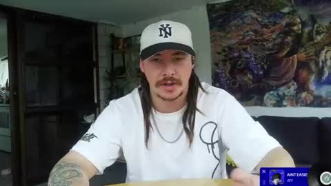 Alex online show from 07-05-26, 04:19