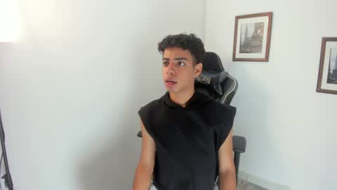 Snapshot of alexx_cum18 chatting on 07-05-26, 01:51 alexx_cum18 online show from 07-05-26, 01:51