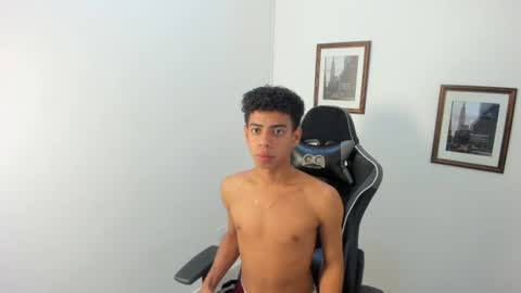 Snapshot of alexx_cum18 chatting on 07-07-26, 08:18 alexx_cum18 online show from 07-07-26, 08:18