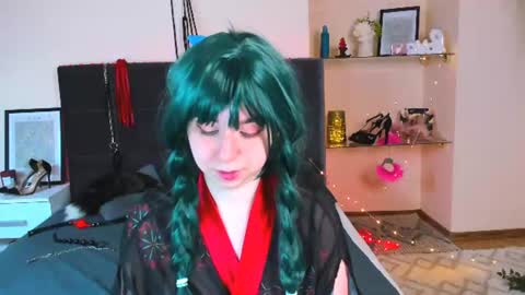Snapshot of alexxisskyy chatting on 06-19-26, 05:45 Alexsy online show from 06-19-26, 05:45