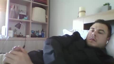 alexxro20 online show from 04-16-26, 12:17