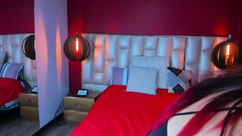 Snapshot of alexxxandraa_ chatting on 06-06-26, 06:23 Alexa online show from 06-06-26, 06:23