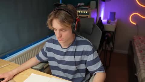 Alexycutie online show from 02-02-26, 11:20