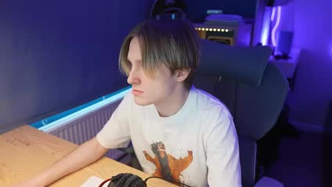 Alexycutie online show from 03-31-26, 11:43