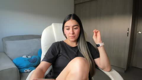 alexyferrer1 online show from 11-11-25, 09:26