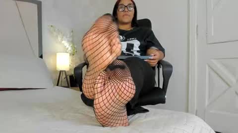 aleya_black online show from 04-21-26, 01:42