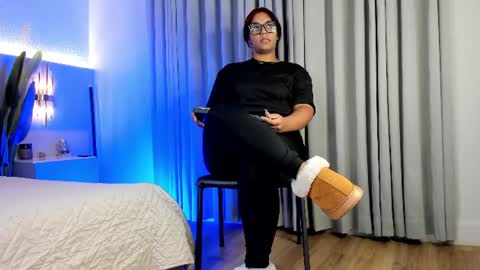 aleya_black online show from 06-17-26, 12:57