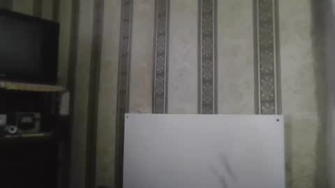 Snapshot of alferezsolvajo chatting on 02-14-26, 09:28 alferezsolvajo online show from 02-14-26, 09:28