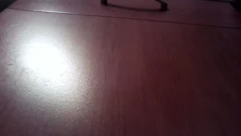 Snapshot of alfonz00 chatting on 10-17-25, 04:59 alfonz online show from 10-17-25, 04:59