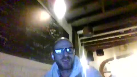 Snapshot of alfred152 chatting on 06-05-26, 11:21 alfred152 online show from 06-05-26, 11:21