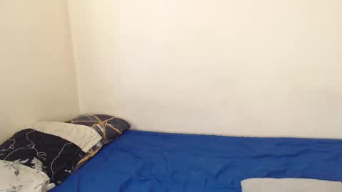 Snapshot of algiz_ chatting on 10-13-25, 04:51 algiz_ online show from 10-13-25, 04:51