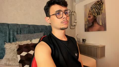 Snapshot of alhan_twink chatting on 06-30-26, 04:24 ALHAN online show from 06-30-26, 04:24