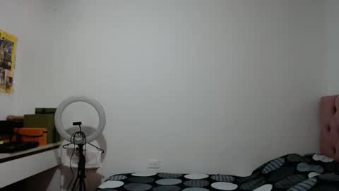 Alia      Anjali  online show from 11-20-25, 12:38