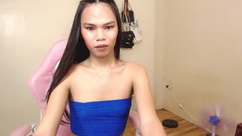 Snapshot of aliahadams chatting on 01-01-25, 03:34 ALIAH online show from 01-01-25, 03:34