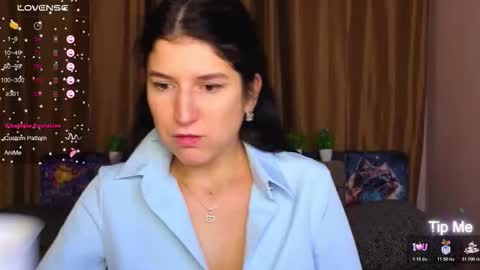 Snapshot of alianna_solo_kiss chatting on 01-15-26, 06:29 Alianna online show from 01-15-26, 06:29