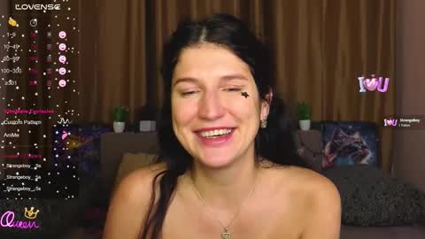 Snapshot of alianna_solo_kiss chatting on 01-16-26, 12:20 Alianna online show from 01-16-26, 12:20