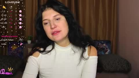 Snapshot of alianna_solo_kiss chatting on 01-18-26, 06:28 Alianna online show from 01-18-26, 06:28