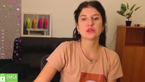 Snapshot of alianna_solo_kiss chatting on 01-19-26, 12:20 Alianna online show from 01-19-26, 12:20